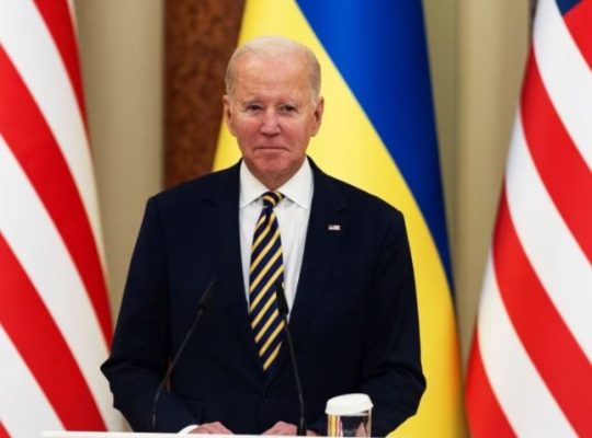 Biden ofron “mbështetje të fortë” për Moldavinë pas rritjes së tensioneve me Rusinë