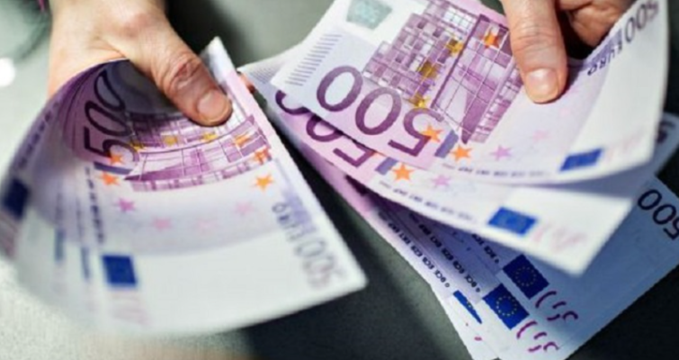 Eksportuesit ankohen për euron, shoqatat kërkojnë ndërhyrjen e qeverisë dhe Bankës së Shqipërisë