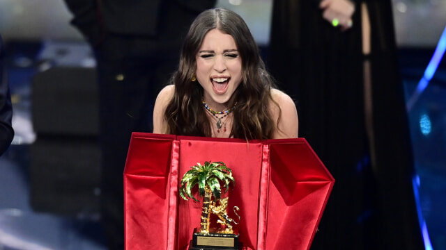 Pas 10 vitesh, një vajzë fiton festivalin e Sanremo-s
