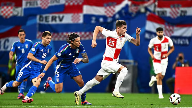Mbyllet në barazim pa gola pjesa e parë mes Kroacisë dhe Italisë, si ndryshon renditja në Grupin B